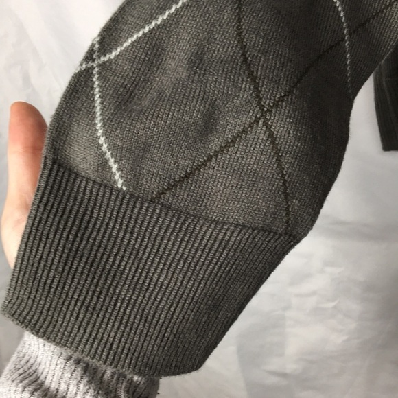 Dockers Mens Gray and White Argyle Sweater Size XL NEW with Tags - Picture 4 of 7